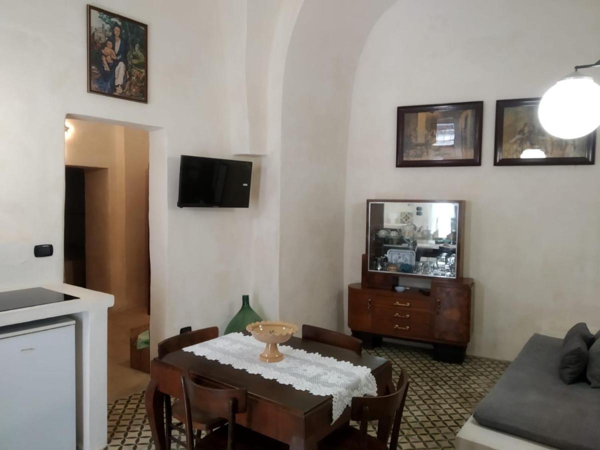Mena Me - Casa Vacanza - Salento Parabita Luaran gambar