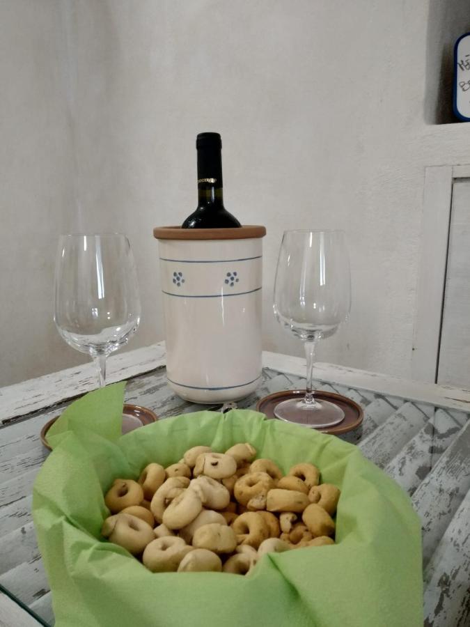 Mena Me - Casa Vacanza - Salento Parabita Luaran gambar